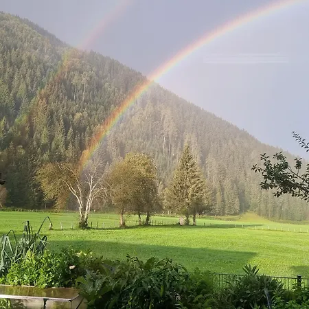 Guest house Das Taubenhaus Hollersbach im Pinzgau